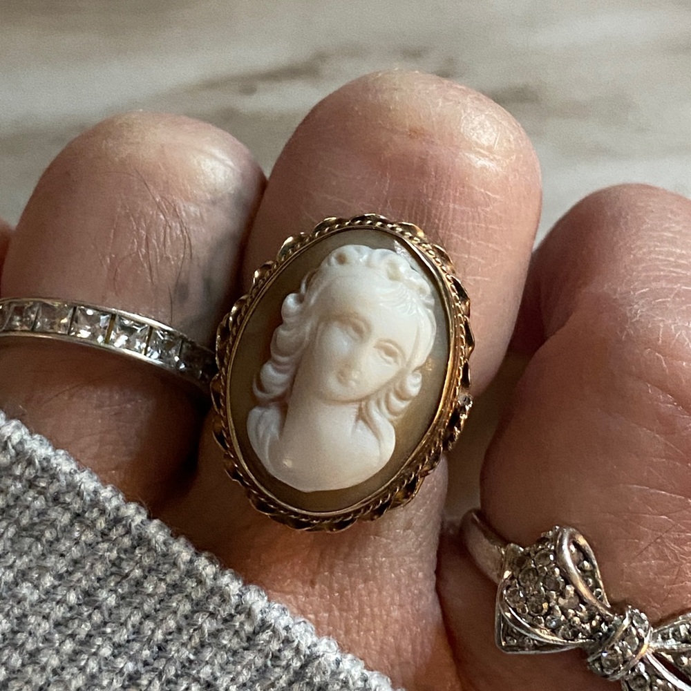 (NFS / NFT) 14K + Victorian Shell Cameo Ring circa 1840, size 7 - Picture 4 of 17